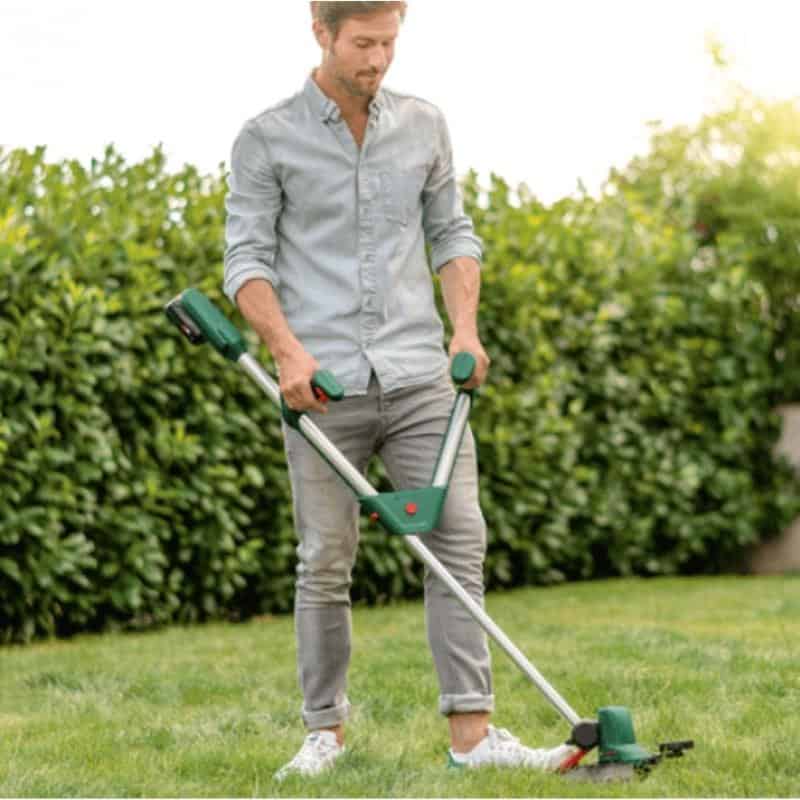 BOSCH | Taille bordure 18V 2Ah UniversalGrassCut 18V-260 | 06008C1D03