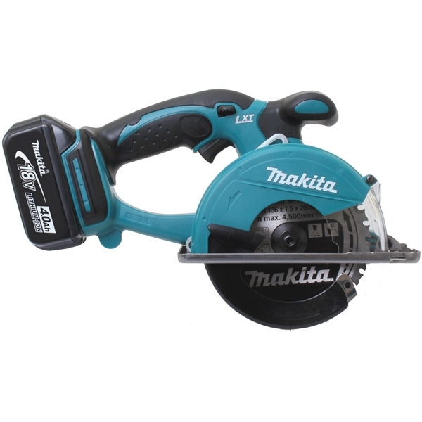 makita-scie-circulaire-metaux-136mm-prof-51mm-18v-4ah-dcs550rmj-ig-21788