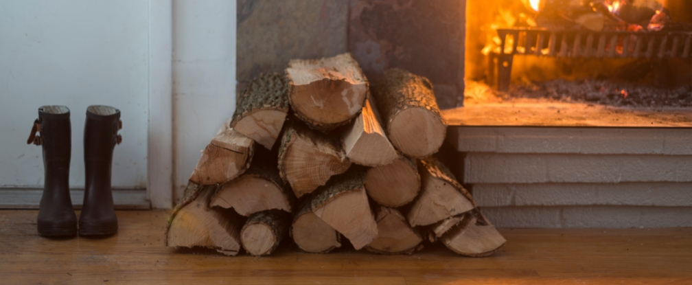 Comment conserver et stocker son bois de chauffage ? - Blog de