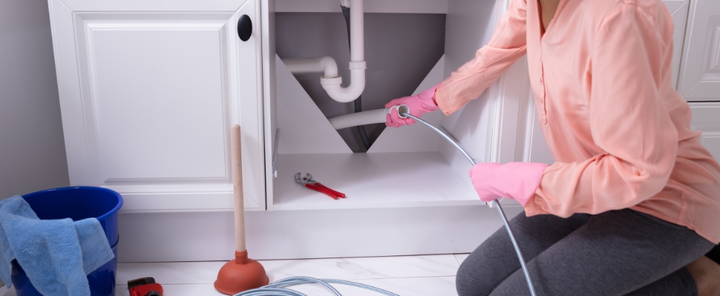 Déboucher une canalisation : 7 astuces efficaces pour vos tuyaux