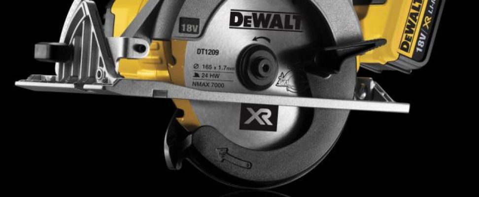 scie-circulaire-dewalt