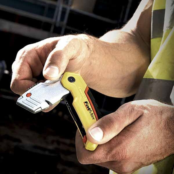 Cutter rétractable fatmax 0-10-825 stanley