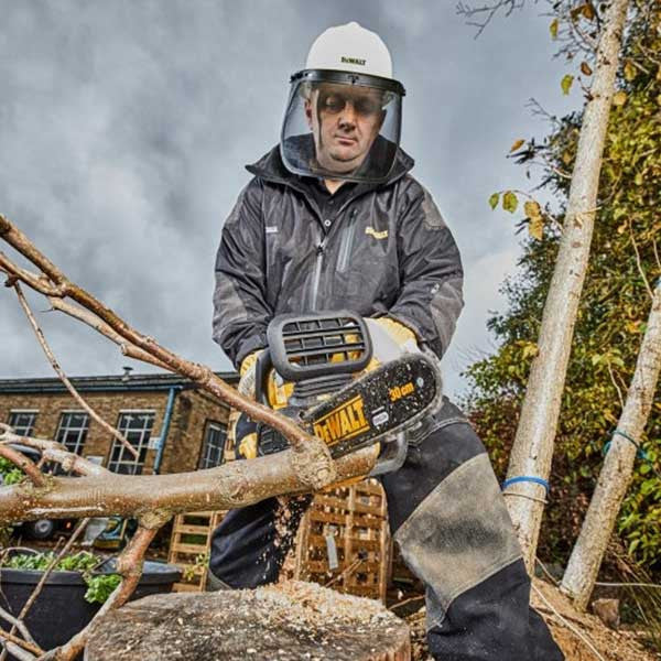Tronçonneuse élagueuse 18v xr 30 cm 1x5 ah dcm565p1 dewalt