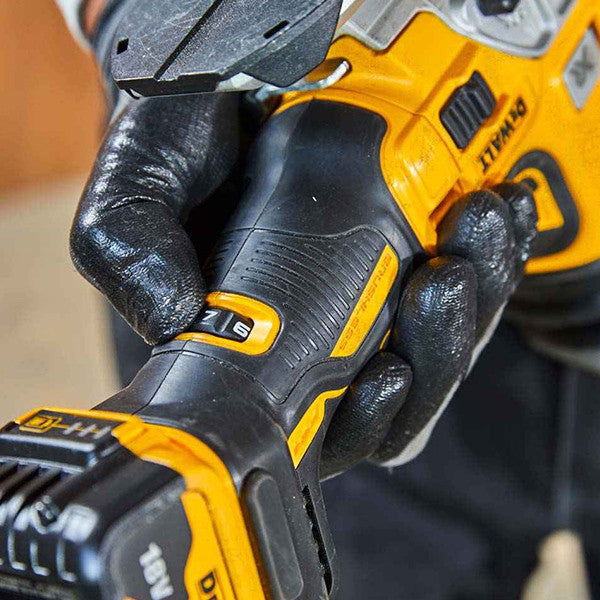 Scie sauteuse sans fil 18v xr 2x5 ah dcs335p2 dewalt