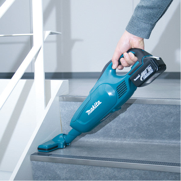 Aspirateur balai sans fil avec sac 18v lxt solo dcl182zb makita
