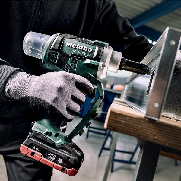 Riveteuse 18v solo np18ltx bl5.0 619002840 metabo