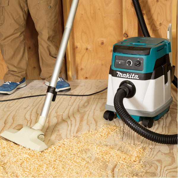 Aspirateur hybride secteur/batterie 36v solo classe l dvc150lz makita
