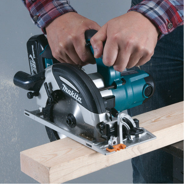 Scie circulaire 18v lxt ø165 mm solo en makpac dhs630zj makita