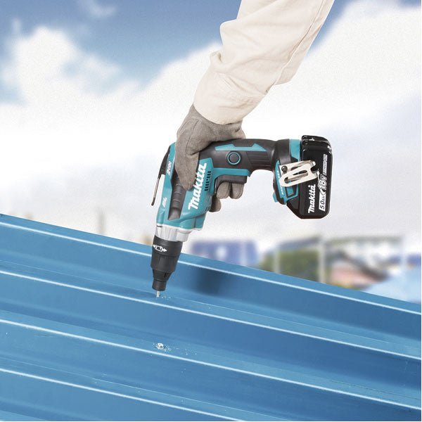 Visseuse à bardage 18v lxt 2x5 ah en makpac dfs251rtj makita