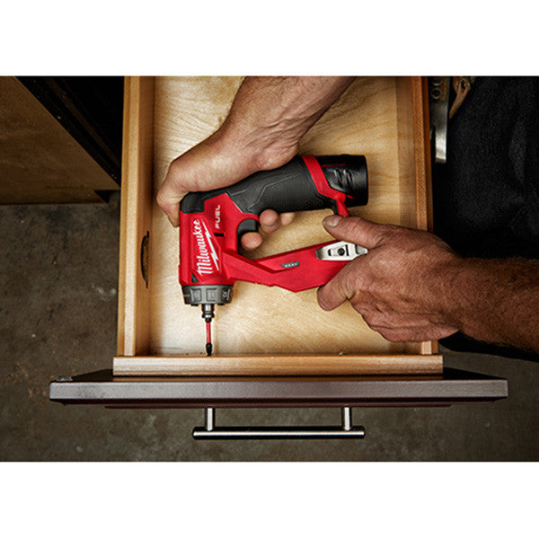 Perceuse visseuse 12v 2ah m12 fuel fddxkit-202x 4933464979 milwaukee