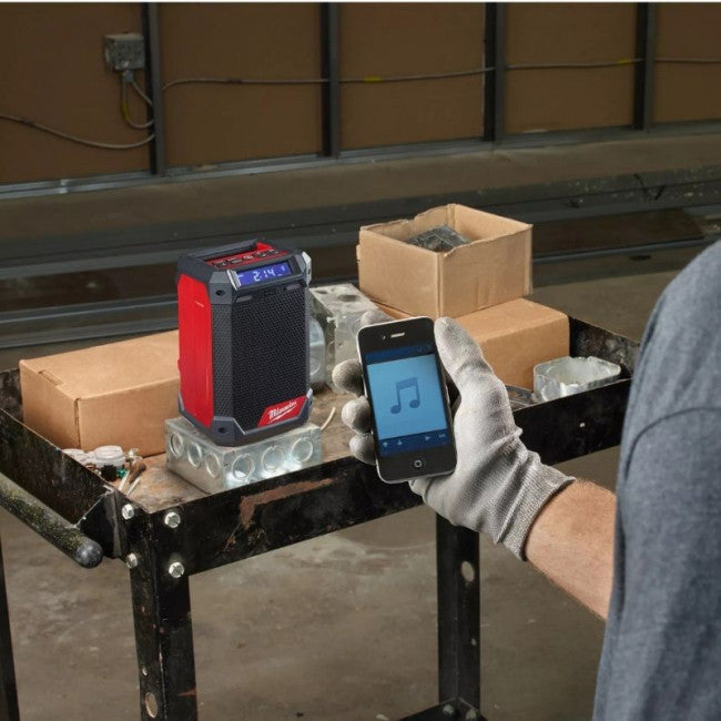 Radio de chantier 12v solo m12 rcdab+-0 4933472114 milwaukee