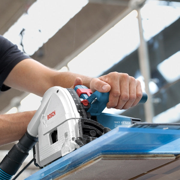 Scie circulaire plongeante 1400 w gkt55gce 0601675001 bosch