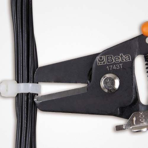 Pince pour colliers nylon 1743t 017430100 beta