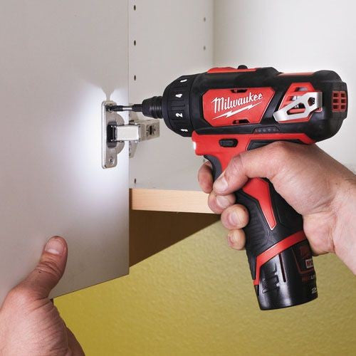 Perceuse visseuse m12 bd-202c 4933441900 milwaukee
