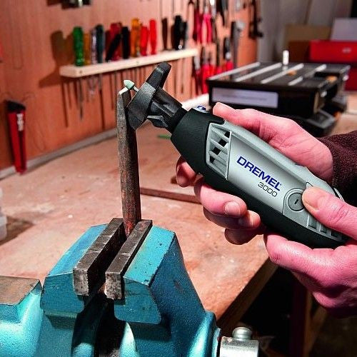 Outil multi usage 130 w + 15 acc. fo133000ja dremel