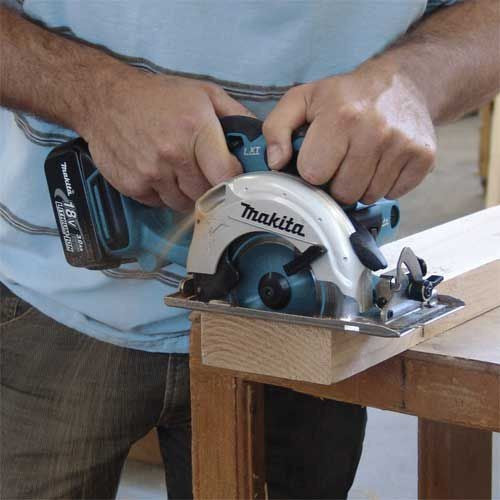 Scie circulaire 18v lxt ø136 mm solo dss501z makita