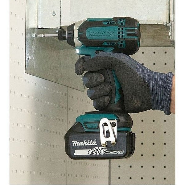 Perceuse ddf482 + visseuse dtd152 (18v 3x3ah) égal à dlx2127j1