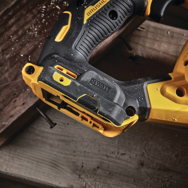 Scie sabre 18v xr advantage solo en tstak dcs386nt-xj dewalt