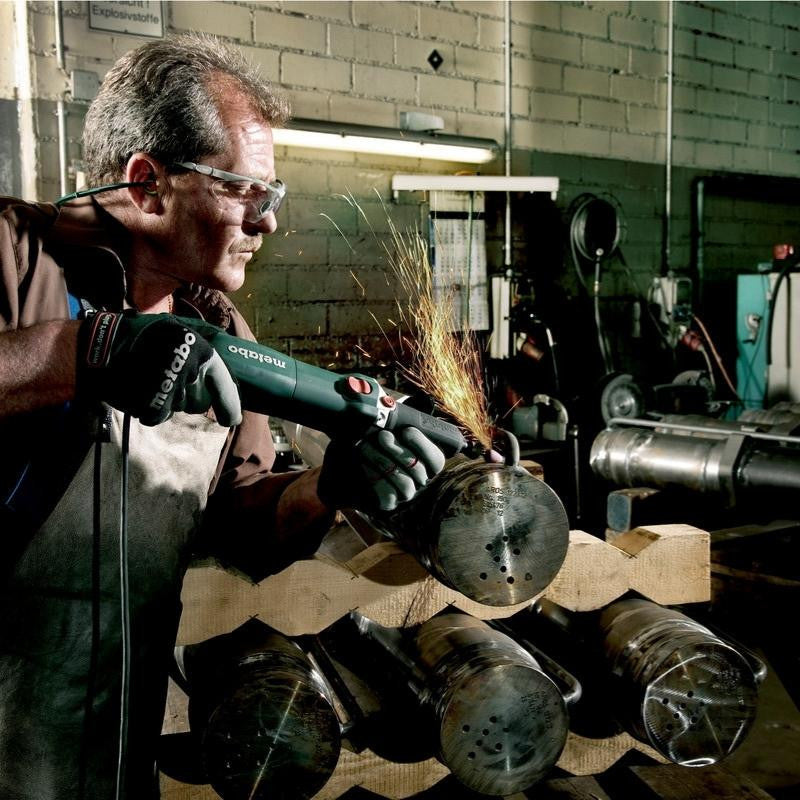 Meuleuse droite ge 710 plus 600616000 metabo
