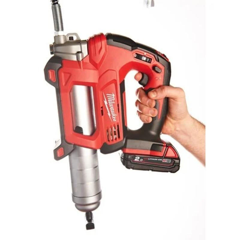 Pompe à graisse 690 bars 18v 2ah m18 gg-201c 4933440490 milwaukee