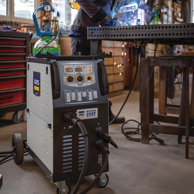 Poste à souder multiweld 250t + accessoires 078635 gys