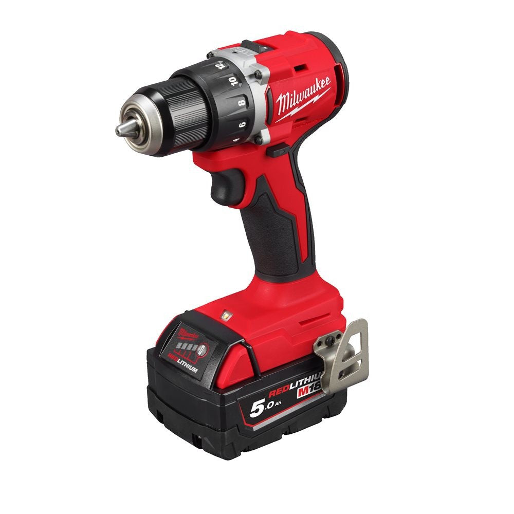 Perceuse visseuse 18v 5ah m18 blddrc-502c 4933492835 milwaukee