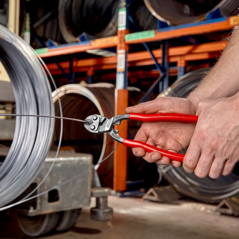 Coupe-boulons 250mm cobolt xl avec évidement 71 01 250 sb knipex