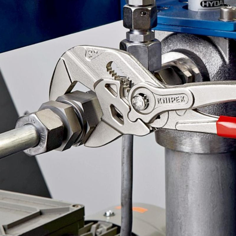Pince-clé pvc 86 03 knipex