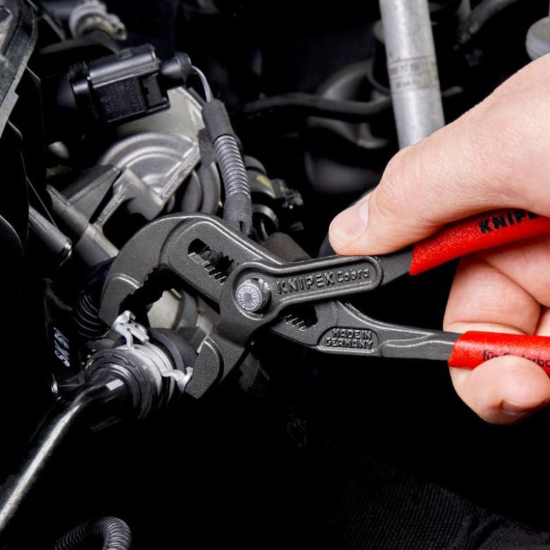 Pince à colliers autoserrants 85 51 knipex