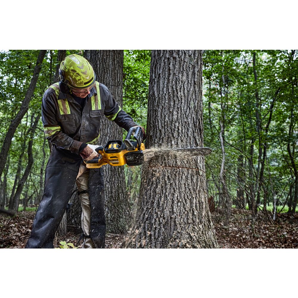 DEWALT Tronçonneuse 50 cm Flexvolt 54V Solo - DCMCS575N-XJ