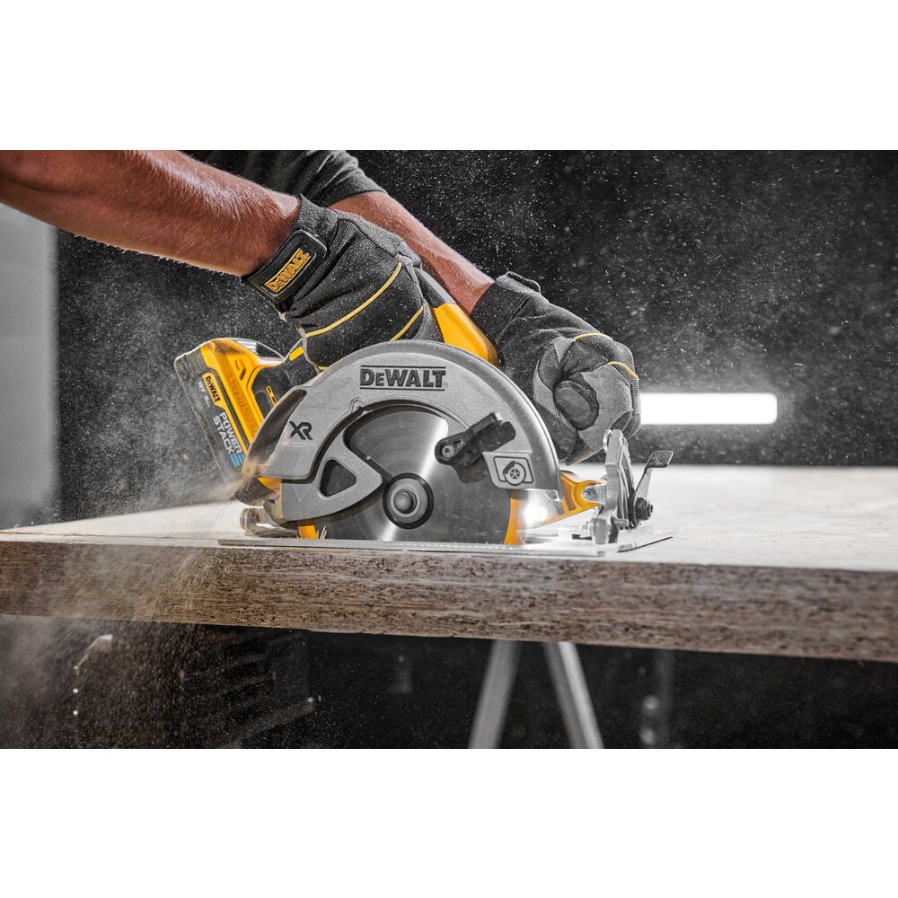 DEWALT Scie circulaire 184mm 18V 5Ah Powerstack - DCS570H2T-QW