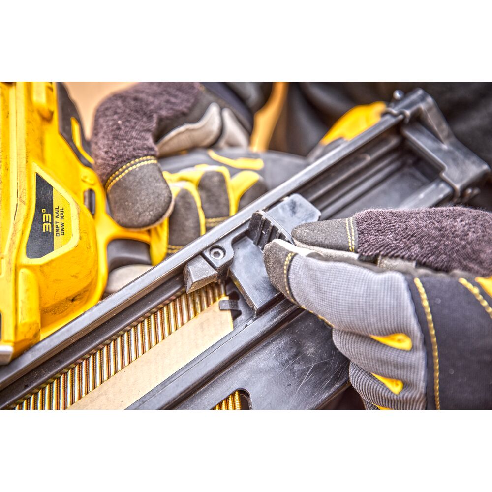 DEWALT Cloueur de charpente 90mm 18V Solo - DCN930N-XJ