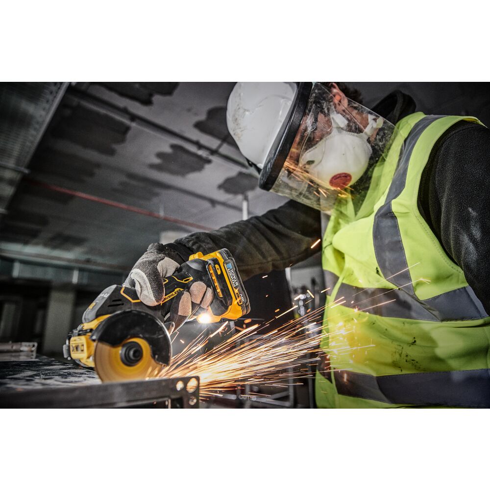 DEWALT Meuleuse 76 mm 18V Solo - DCS438N-XJ