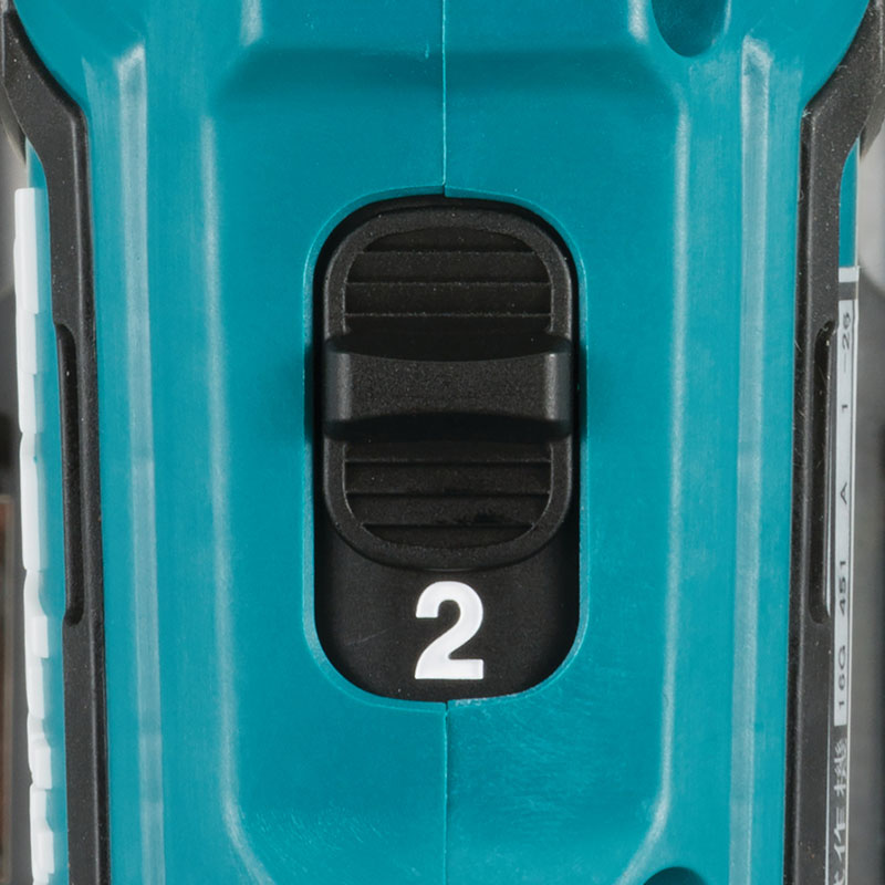 MAKITA Perceuse à percussion 12V CXT 2x2Ah en Valise - HP333DWAE