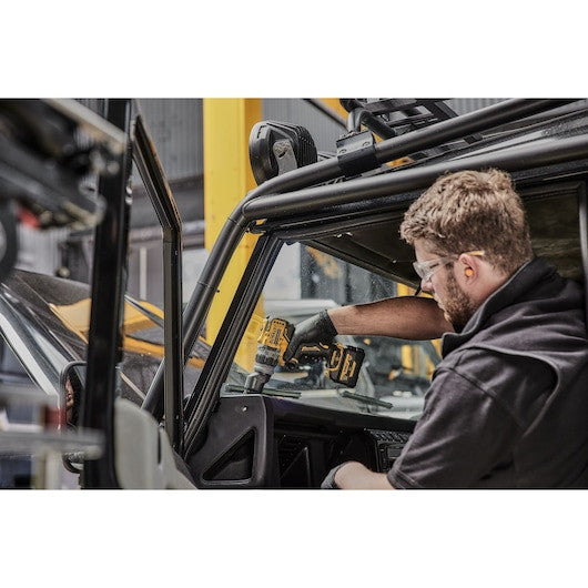 DEWALT Perceuse visseuse à têtes multiples 12V Solo - DCD703NT-XJ