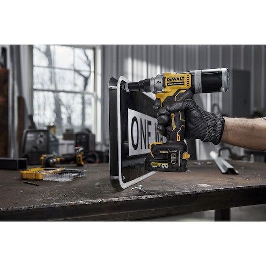 DEWALT Riveteuse 6.4 mm 18V Solo - DCF414NT-XJ