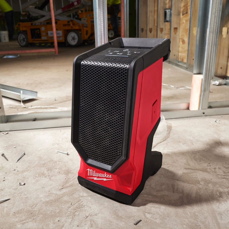 MILWAUKEE Enceinte bluetooth 18V Solo SPEJSG2-0 - 4933493530