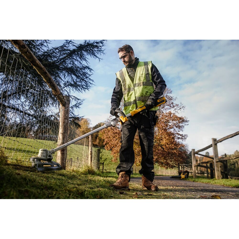 DEWALT Coupe bordure 36cm 18V solo - DCMST561N-XJ