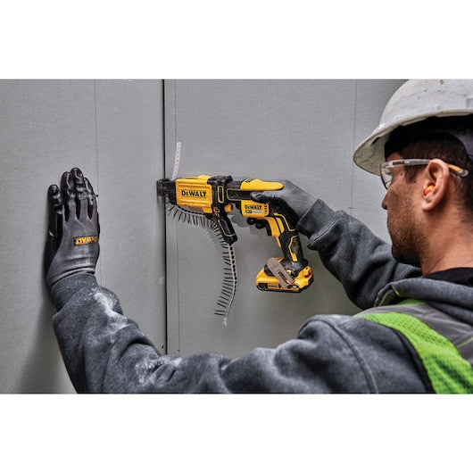 DEWALT Chargeur vis en bande pour visseuse 18V - DCF6202-XJ