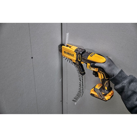 DEWALT Chargeur vis en bande pour visseuse 18V - DCF6202-XJ