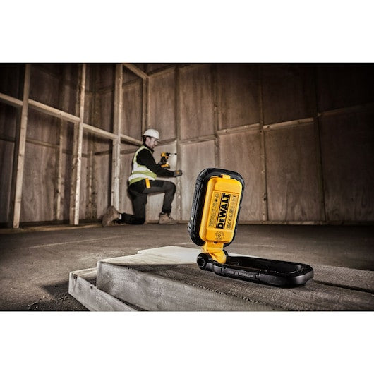DEWALT Lampe de travail USB-C - DCL182-XJ