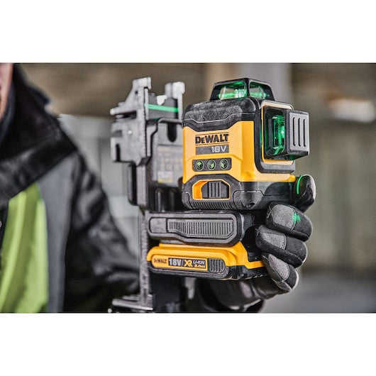 DEWALT Laser multilignes faisceaux verts 18V Solo - DCLE34031N-XJ