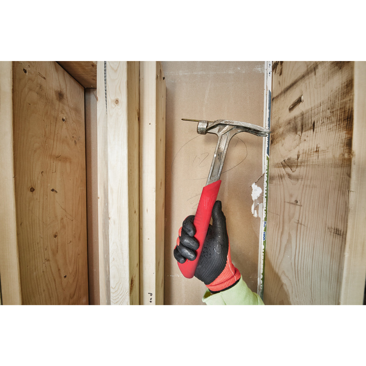 MILWAUKEE Marteau arrache-clous Shockshield - 493247865