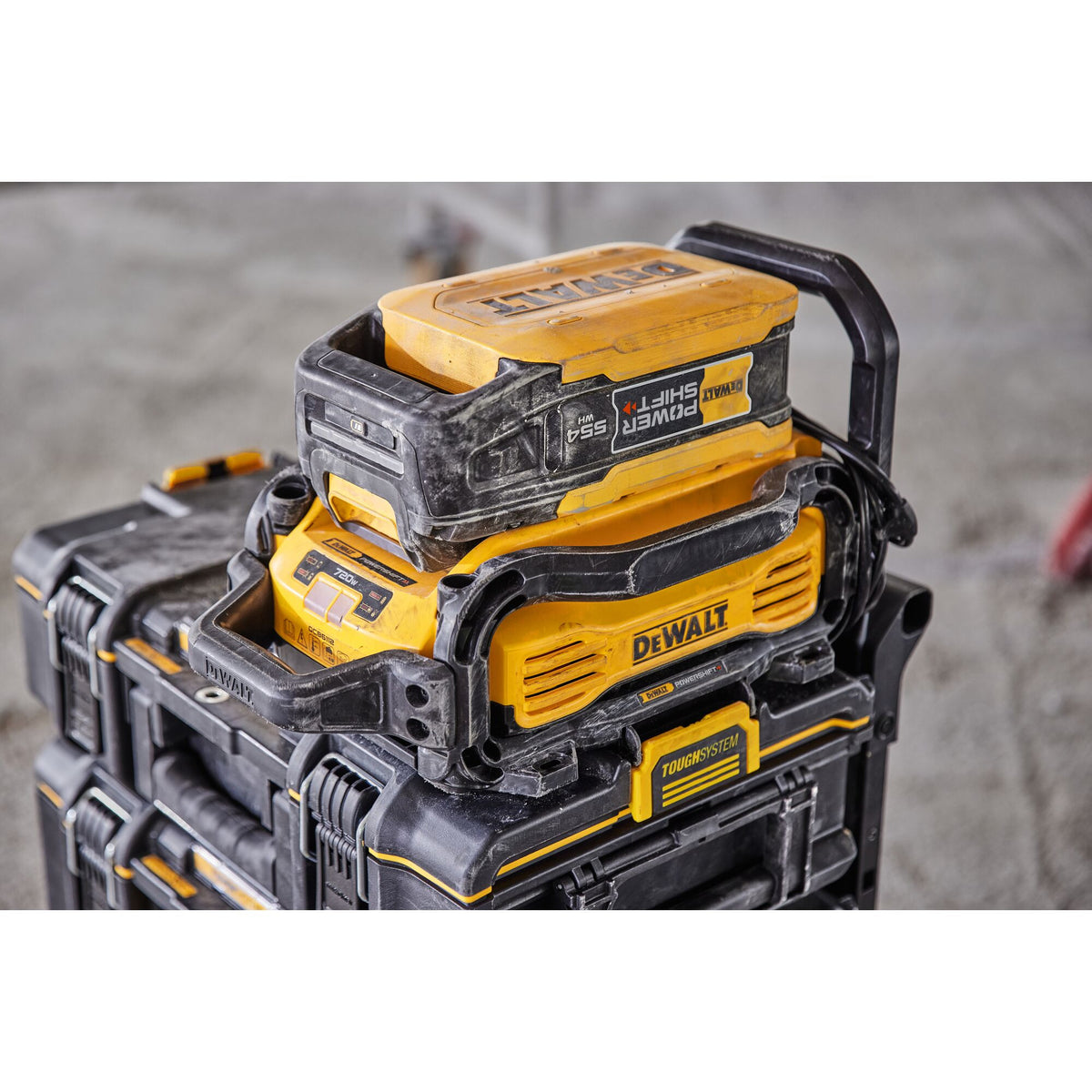 DEWALT Chargeur de 550W POWERSHIFT - DCBPSC0550-QW