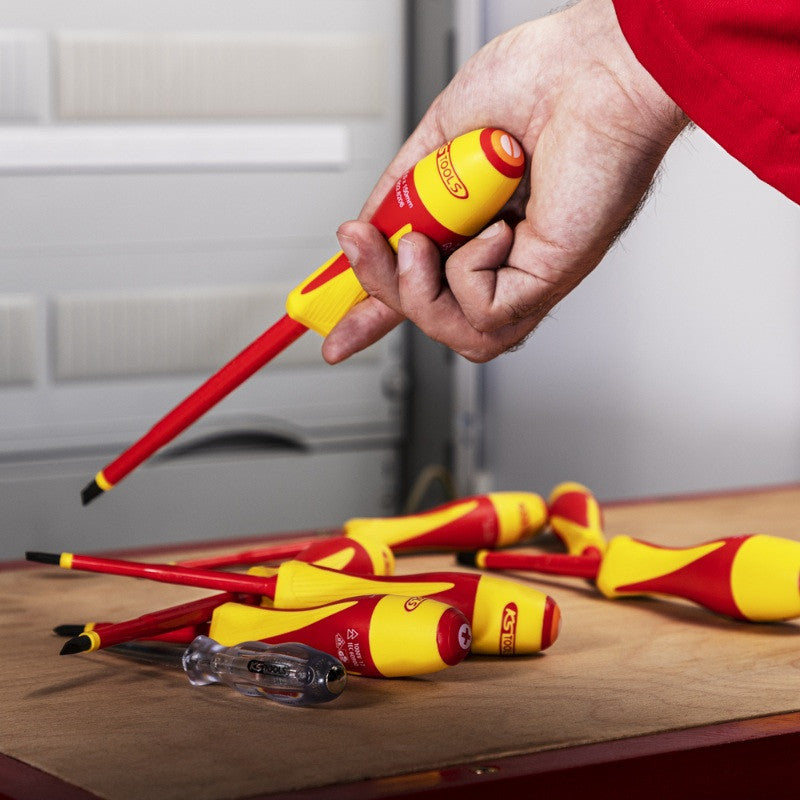 KS TOOLS Jeu 7 tournevis isolés 1000V Fente-PH + testeur - 922.6218
