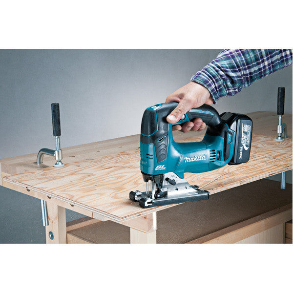 Scie sauteuse sans fil 18v lxt 2x5 ah en makpac djv182rtj makita