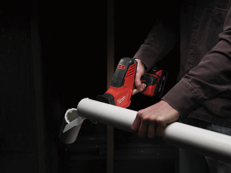 MILWAUKEE Scie Sabre compacte 18V C18 HZ-0 solo - 4933501112