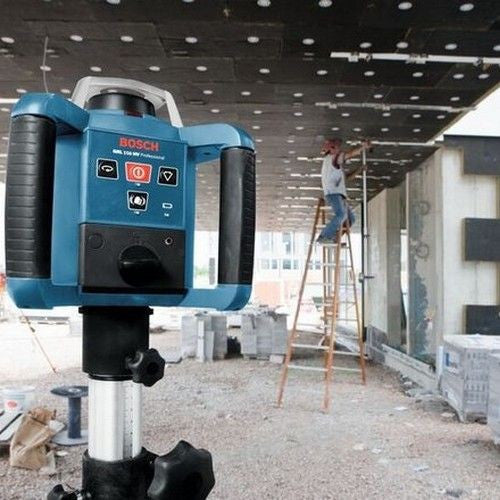 BOSCH Laser rotatif 300 m GRL300HV avec Trépied BT 300 HD - 061599403X