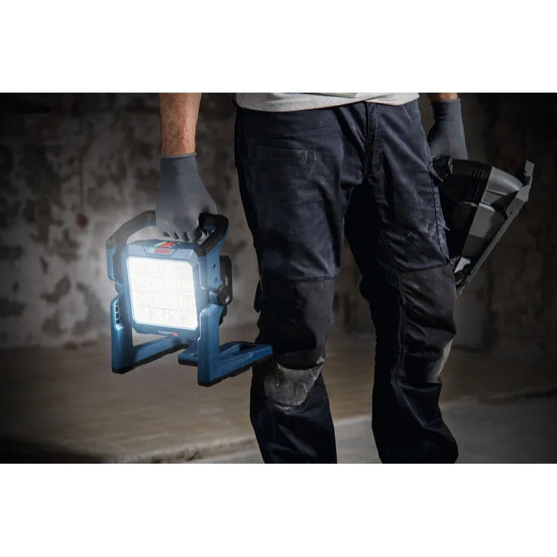 BOSCH Lampe GLI 18V-5000 solo Carton - 06019P5100