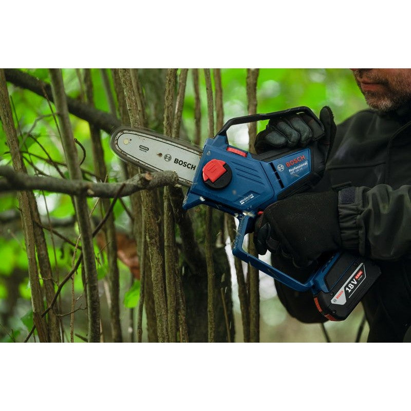 BOSCH Tronçonneuse 15cm 18V Solo carton GKE18V-15 - 06008D7000
